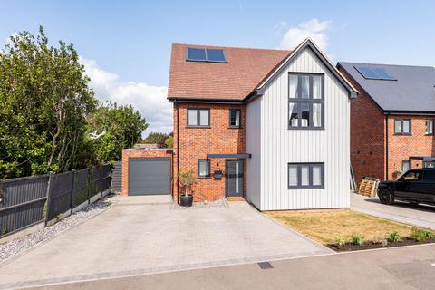 4 bedroom detached house for sale, Queen Bertha Drive, Minster ME12