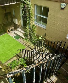 4 bedroom terraced house to rent, Woodside Crescent, Glasgow, G3