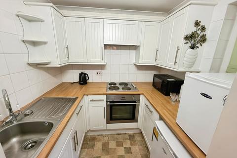 1 bedroom flat for sale, Flat 9, Malin Court, School Road, Alcester, Warwickshire B49 5DJ