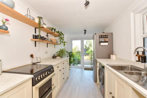 3 bedroom terraced house for sale, Albert Road, Cowes PO31