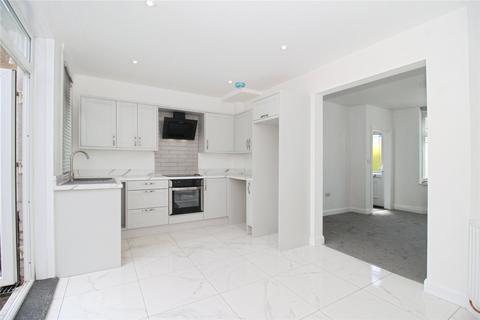 3 bedroom semi-detached house for sale, Strathmore Road, Leicestershire LE10