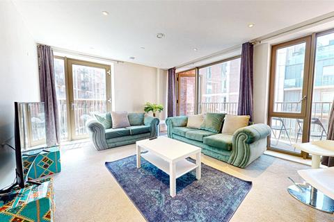 2 bedroom apartment to rent, Local Crescent, Manchester M5