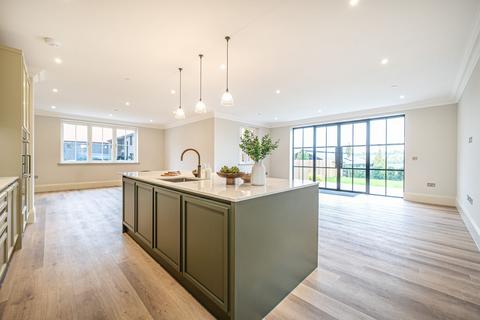 4 bedroom detached house for sale, Church Farm Cottages, Woodman Lane, SO21