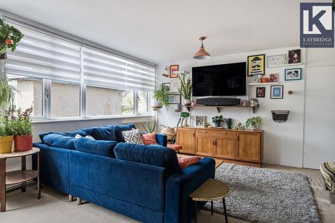 undefined, Kingston Road, Epsom, KT17