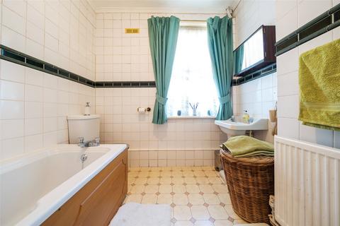 2 Windsor Road, Thornton Heath, CR7 8HE
