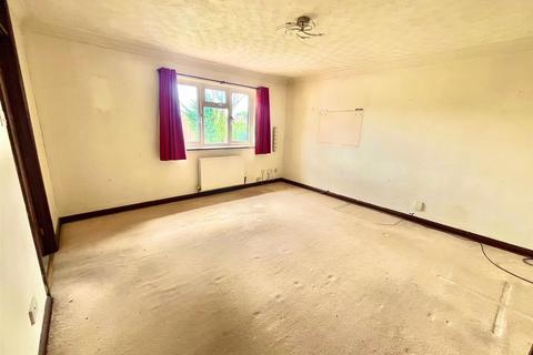 undefined, Pound Avenue, Stevenage