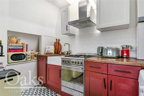 Flat 5, 10 Howden Road, London, SE25 4AS