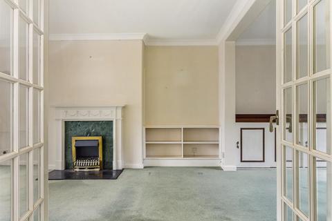 3 bedroom terraced house for sale, Court Close, Liphook