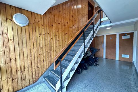 undefined, Wheatlands, Hounslow TW5