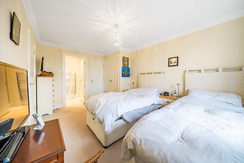 2 bedroom flat for sale, Hartfield Road, Wimbledon, London, SW19
