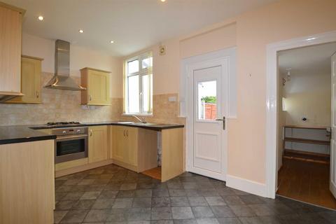 2 bedroom terraced house for sale, 46 Rosedale, Harlescott, Shrewsbury, SY1 4HR