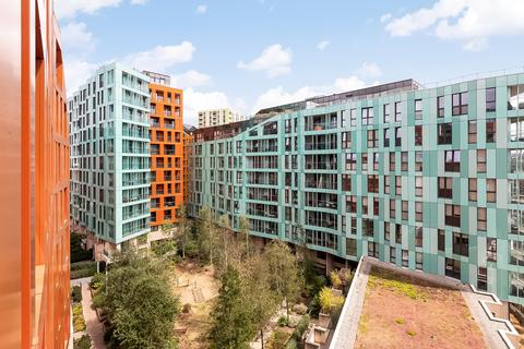Gordian Apartments, 34 Cable Walk, London, SE10