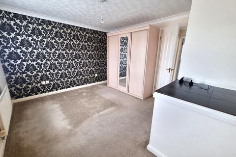 58 Oak Eggar Chase, Pinewood, Ipswich, IP8 3TJ