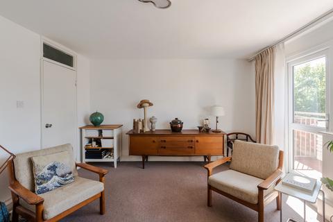 318 Rhodeswell Road, London, E14 7UF