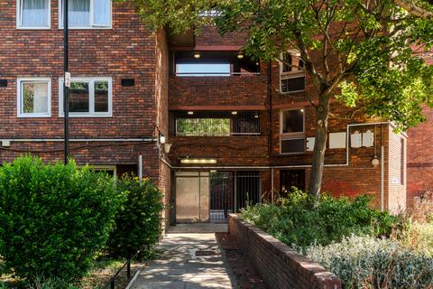 318 Rhodeswell Road, London, E14 7UF