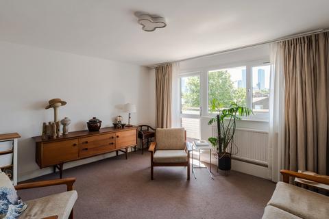 318 Rhodeswell Road, London, E14 7UF