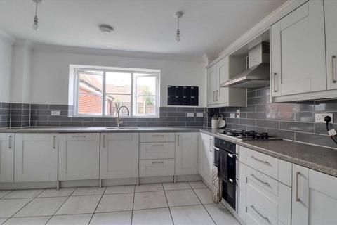 4 bedroom detached house for sale, Brightlingsea CO7
