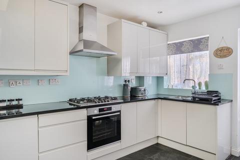14 Paisley Road, Carshalton, SM5 1SR