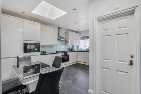 14 Paisley Road, Carshalton, SM5 1SR