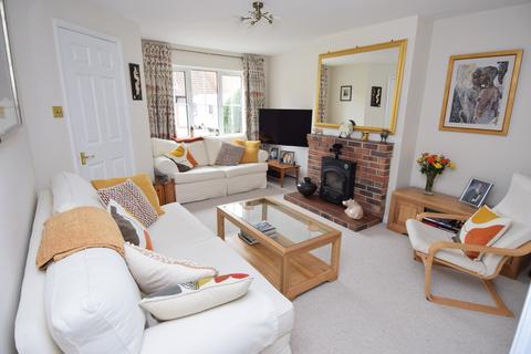 undefined, Vicarage Gardens, Netheravon, SP4 9RW