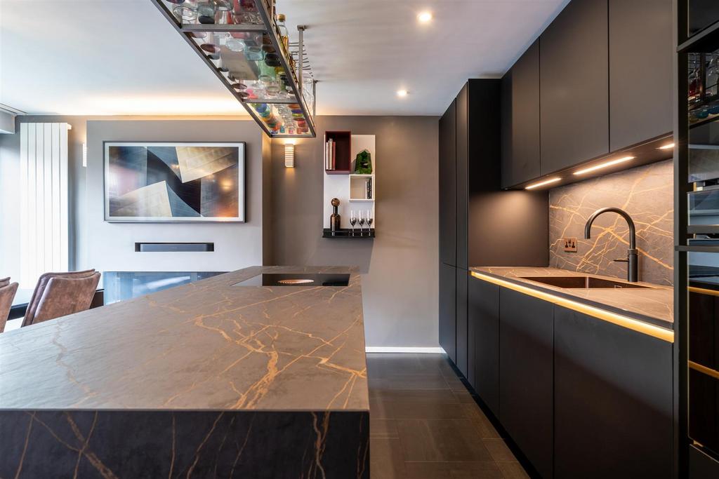 Breakfast Kitchen