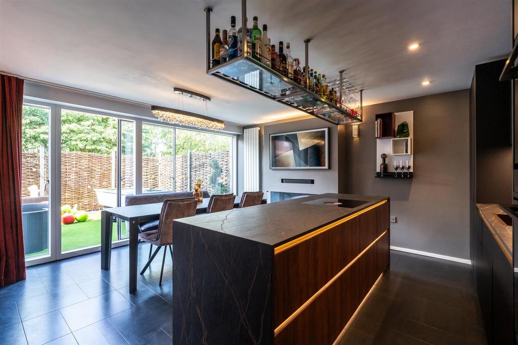 Breakfast Kitchen