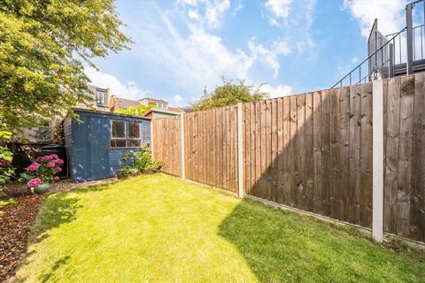 28a Hotham Road, London, SW19 1BS
