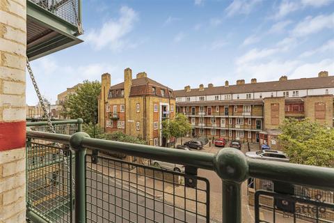 1 bedroom flat for sale, Globe Wharf, Rotherhithe Street, SE16