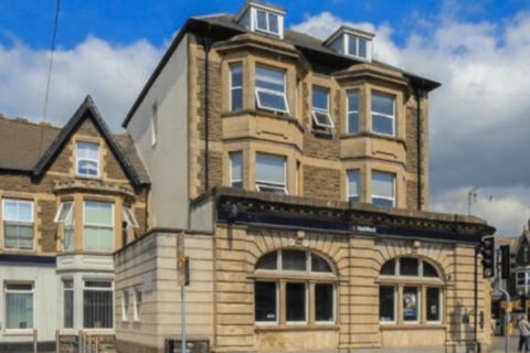 8 bedroom flat to rent, STUDENT HMO Superb Location, GORGEOUS Apartment 1, Richmond Halls, Crwys Road, Cardiff, CF24 4NA
