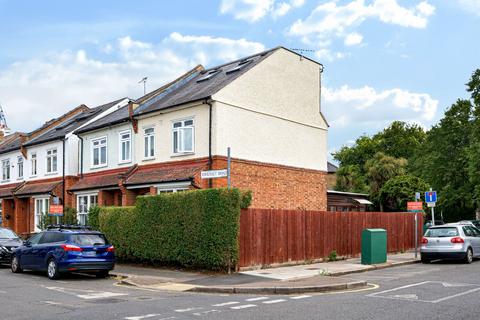 4 bedroom semi-detached house to rent, Somerset Road, Kingston upon Thames, KT1