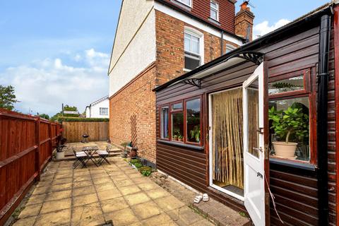 4 bedroom semi-detached house to rent, Somerset Road, Kingston upon Thames, KT1