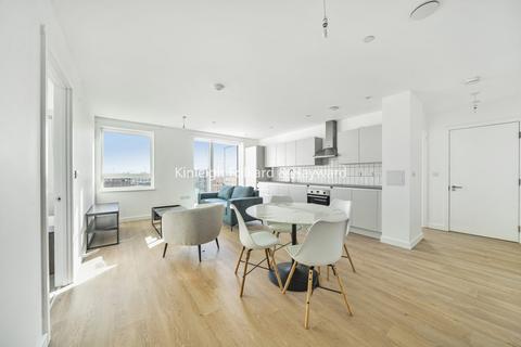 2 bedroom flat to rent, Tide Street, Barking, IG11