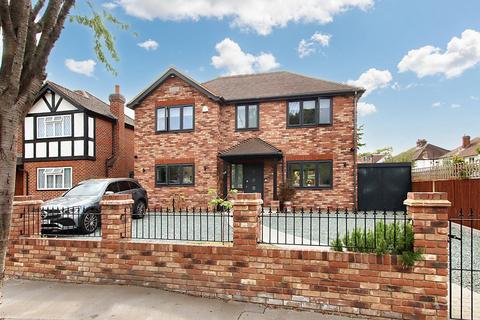 Langland Gardens, Shirley