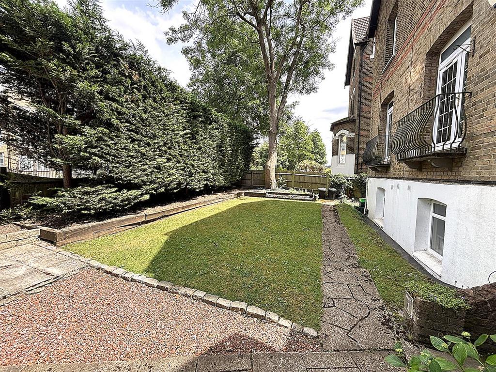 Communal gardens