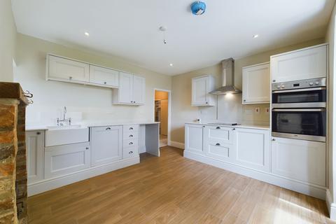 5 bedroom farm house to rent, Kislingbury, Northampton, NN7