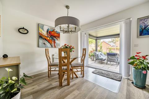 undefined, Pembers Farm Avenue, Fair Oak, Eastleigh, Hampshire, SO50