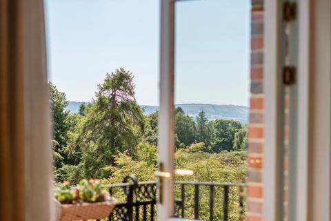 2 bedroom apartment for sale, Kings Drive, Midhurst, GU29