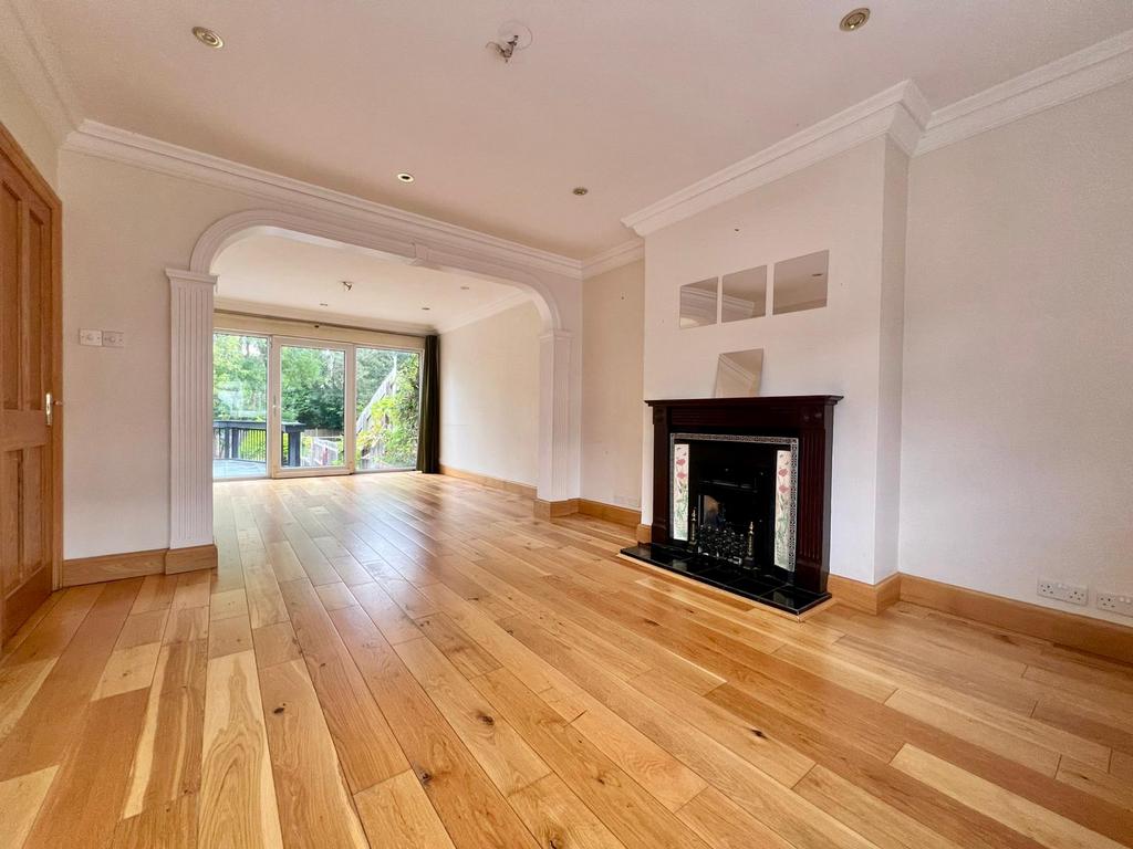 Whats App Image 2025-10-01 at 2.02.01 PM (2).jpeg