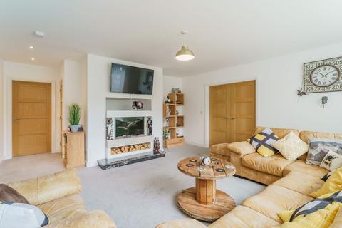 undefined, Low Street, Goole DN14