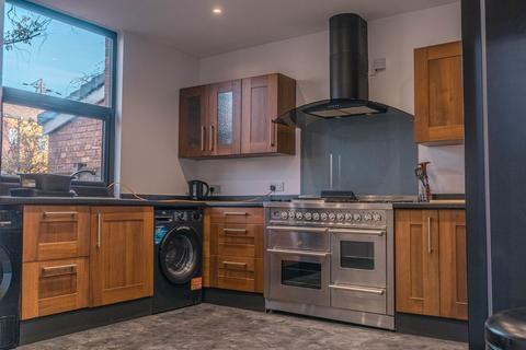 undefined, Hulton St- HMO + LAND -9.12% Yield, Failsworth, Manchester, M35