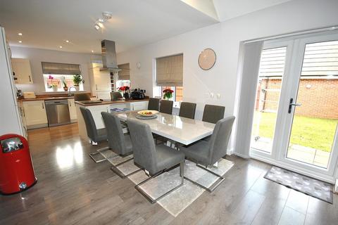 4 bedroom detached house for sale, Hanging Barrows, Boughton