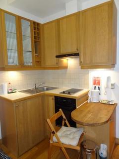 undefined, 30-31 Cartwright Gardens, London, Greater London, WC1H