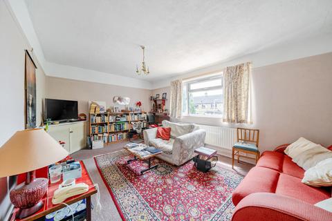 2 bedroom maisonette for sale, Harvey Road, Northolt