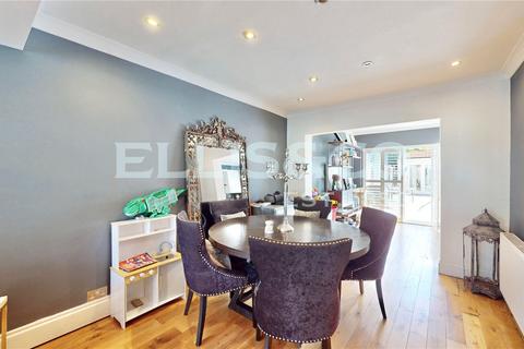 19 Lyndhurst Road, Greenford, UB6 9QR