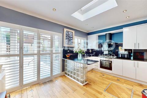 19 Lyndhurst Road, Greenford, UB6 9QR