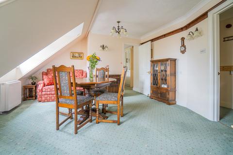 1 bedroom retirement property for sale, Brooklands Hockley Road, Rayleigh - SS6