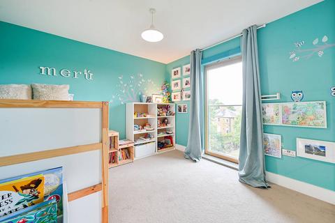 2 bedroom flat for sale, Pearmain Court, Brackenbury Village, London, W6