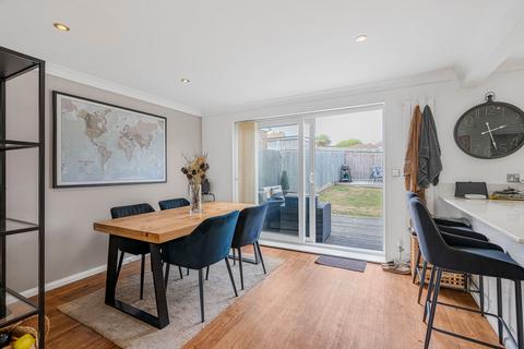 1a Amhurst Road, Telscombe Cliffs, Peacehaven, BN10 7AG