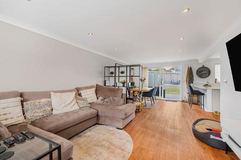 1a Amhurst Road, Telscombe Cliffs, Peacehaven, BN10 7AG