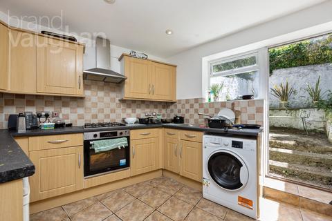 4 bedroom end of terrace house to rent, Picton Street, East Sussex BN2